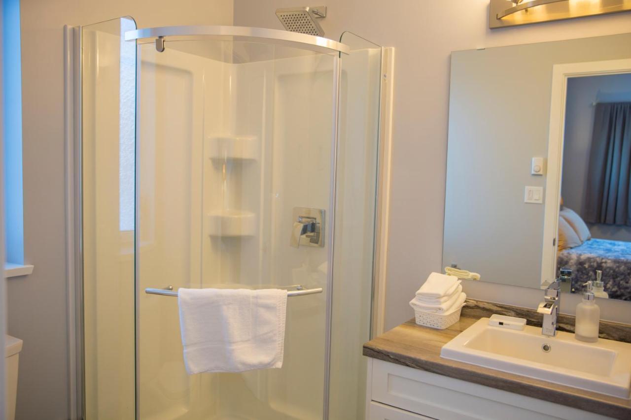 Downtown Whitehorse 4 Bedrooms Deluxe Condo Exterior photo